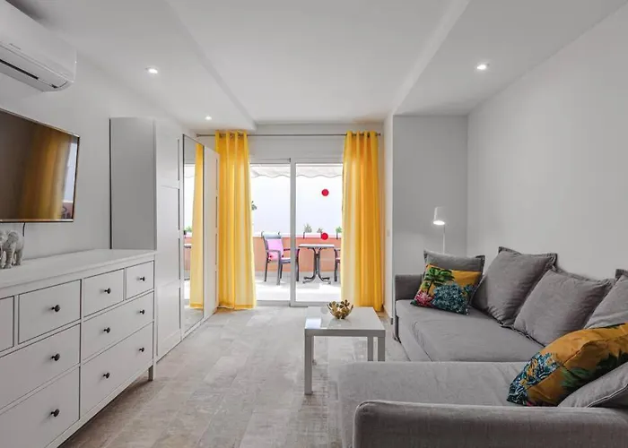 Tenerife Royal Gardens One Bedroom Apartment