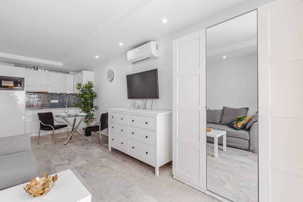 Appartamento Tenerife Royal Gardens One Bedroom Playa de las Americas (Tenerife)